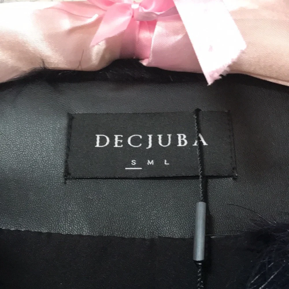 BNWT Decjuba Faux Fur Jacket Size Small With Hook Loops Black/Navy - Picture 4 of 5